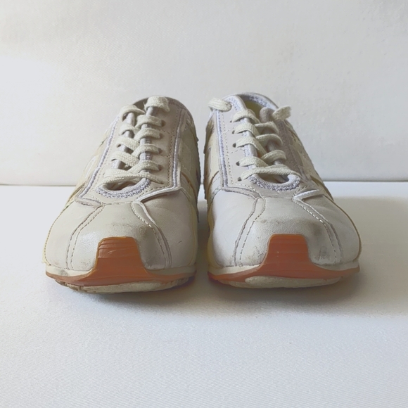 Tsubo. Sneakers. Size 6 (36 EU) - Picture 3 of 11